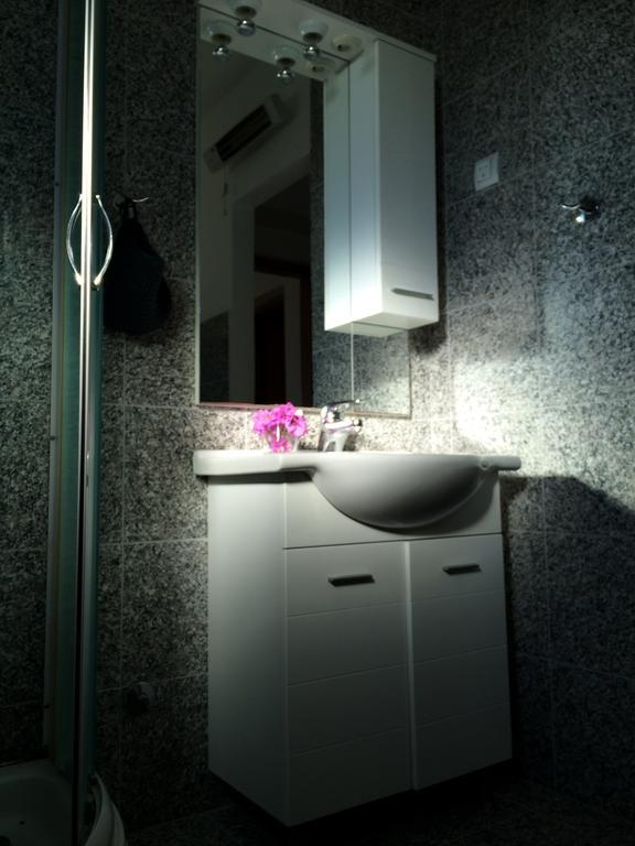 Holiday Home Mala Duba Živogošće Kamer foto